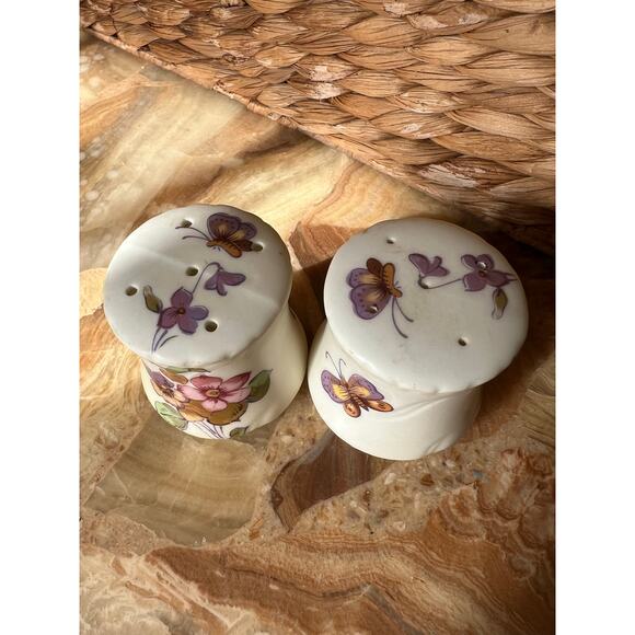 Pansie and Butterfly Lefton S&P - Picture 2 of 7